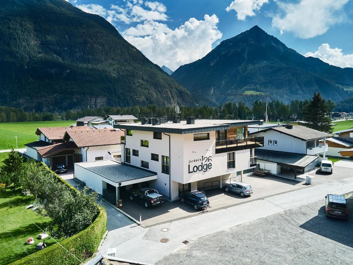 Jordan'S Lodge126 Langenfeld Exterior photo